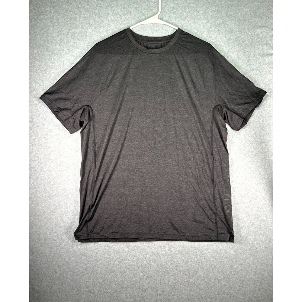 Equinox Maximize Tee Shirt Mens Large Dark Gray Stretch Crew Neck Side Slit